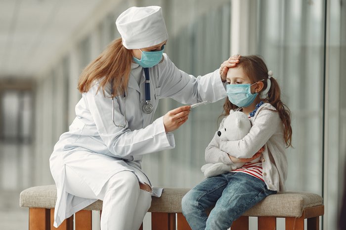 Jesenná vlna chrípky a Covidu: Odborníci apelujú na posilňovanie imunity