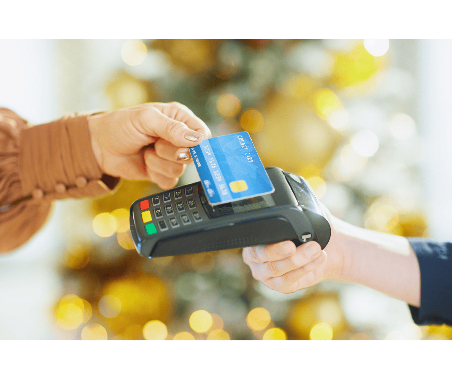 Najväčšia banka zavádza poplatok za plastové karty