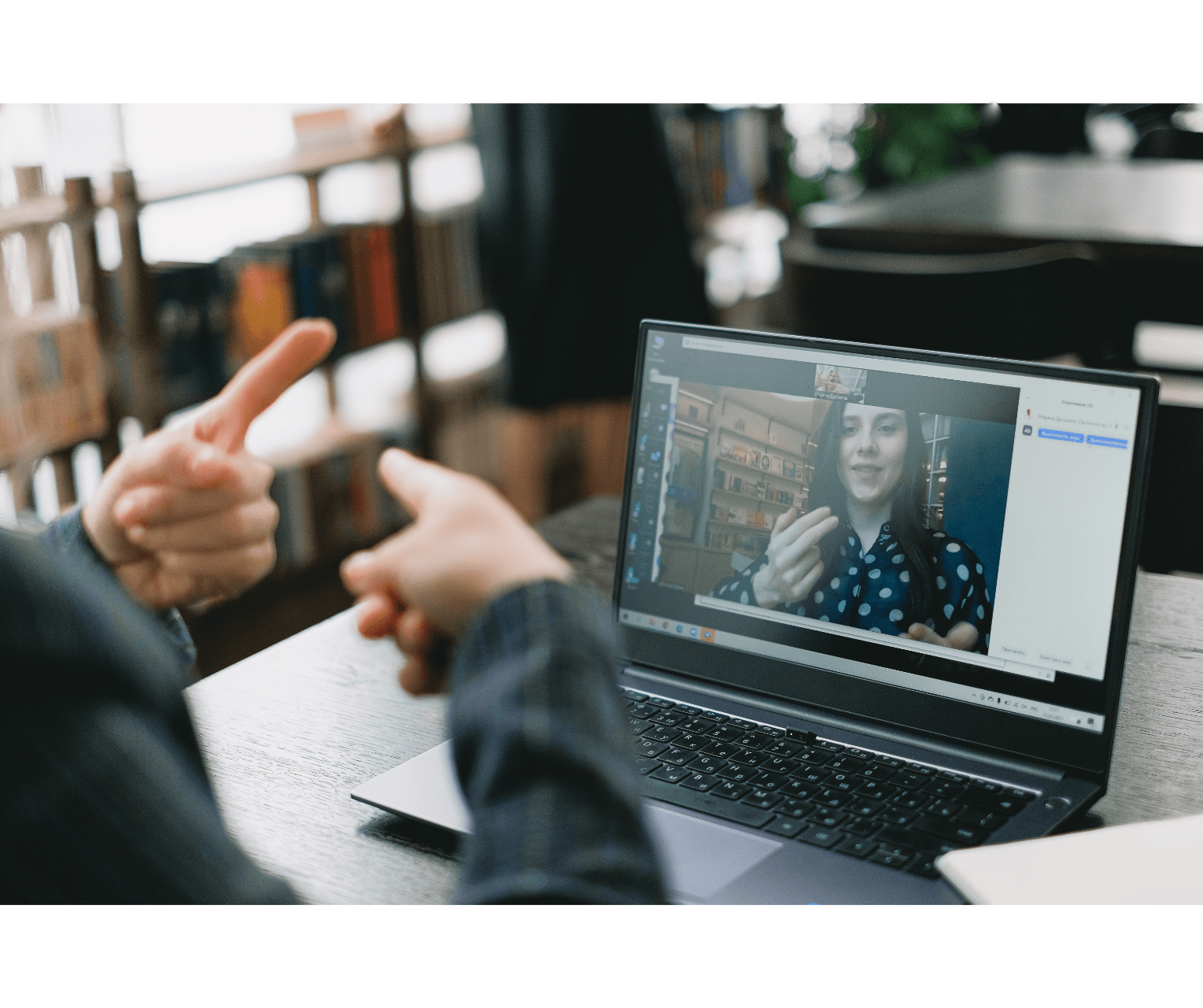 Online tlmočenie rozširuje dostupnosť služieb pre nepočujúcich